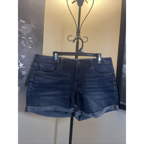 Aeropostale Shorts Womens 6 Blue Denim Mom Mid Rise Cuffed Stretch Medium Wash - Picture 1 of 7